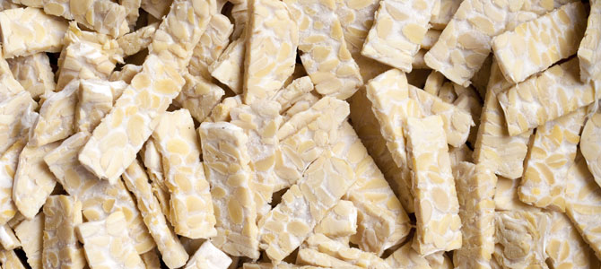 Rhapsody tempeh, cut into strips for cooking